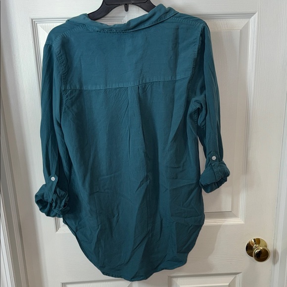 Thread+Supply Button Up - Picture 5 of 6